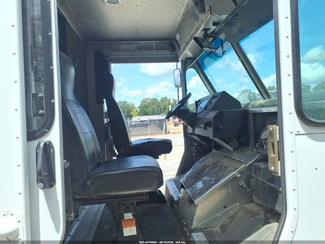 2019 FORD E-350 STRIPPED 5