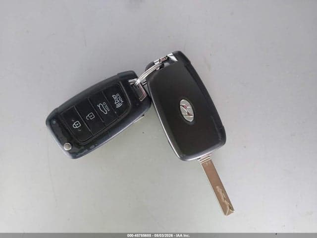 2023 HYUNDAI ELANTRA SE 11