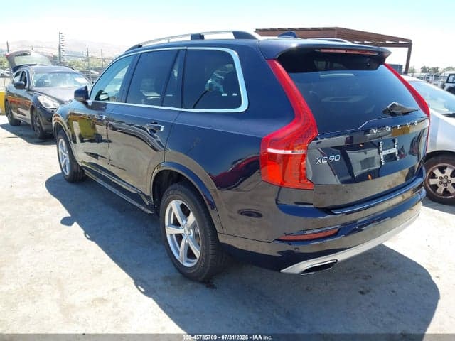 2017 VOLVO XC90 T5 MOMENTUM 3
