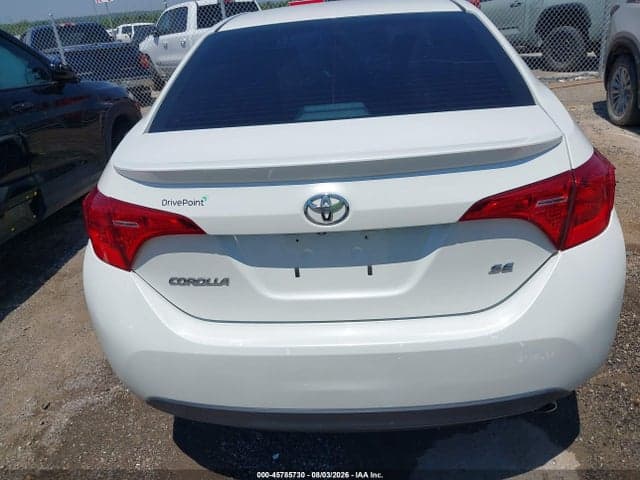 2018 TOYOTA COROLLA SE 16