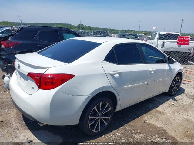 2018 TOYOTA COROLLA SE 4