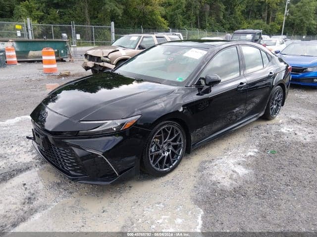 2025 TOYOTA CAMRY XSE 2