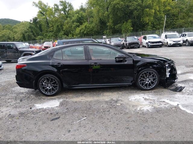 2025 TOYOTA CAMRY XSE 13