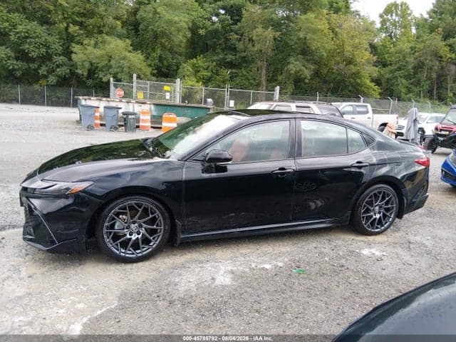 2025 TOYOTA CAMRY XSE 14