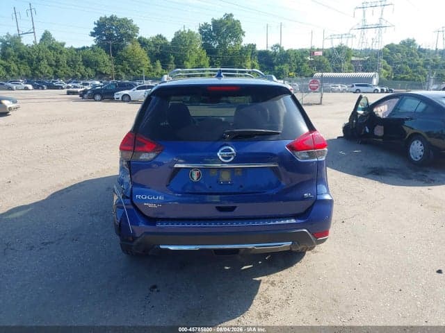 2018 NISSAN ROGUE SL 16