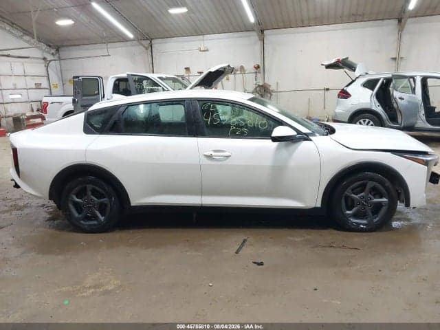 2025 KIA K4 LXS 13