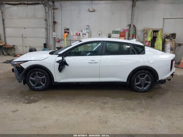 2025 KIA K4 LXS 14