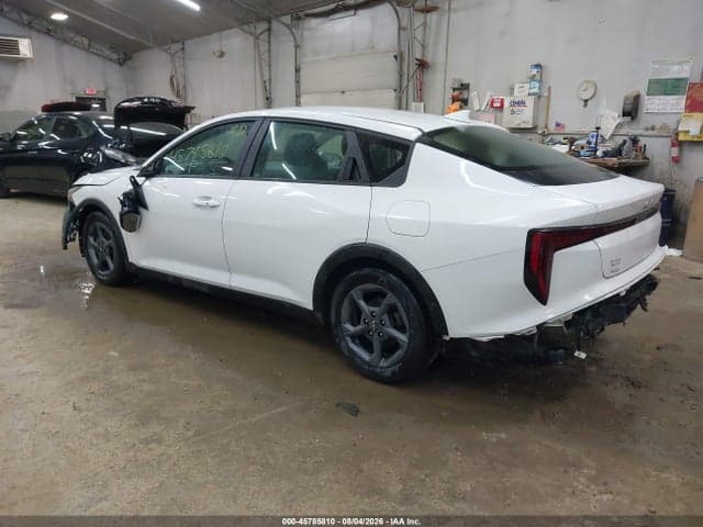 2025 KIA K4 LXS 3