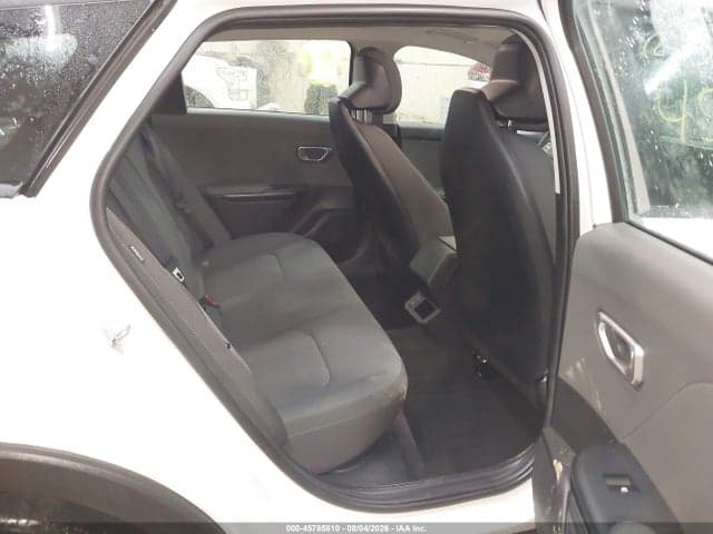 2025 KIA K4 LXS 8