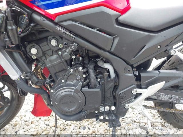 2025 HONDA CBR500 RA 9