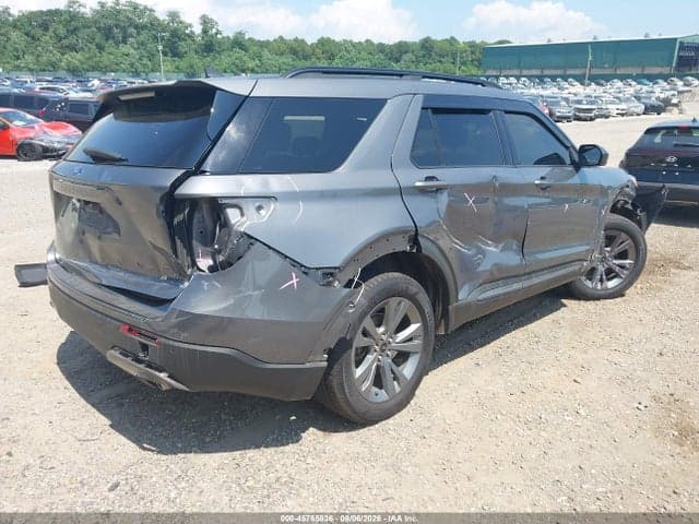 2022 FORD EXPLORER XLT 4