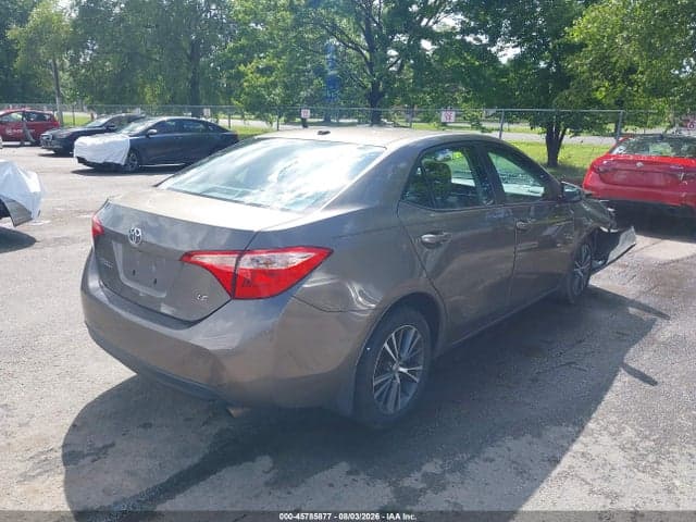 2018 TOYOTA COROLLA LE 4