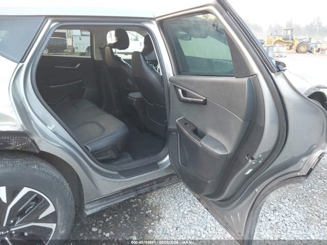 2024 KIA EV6 WIND 8