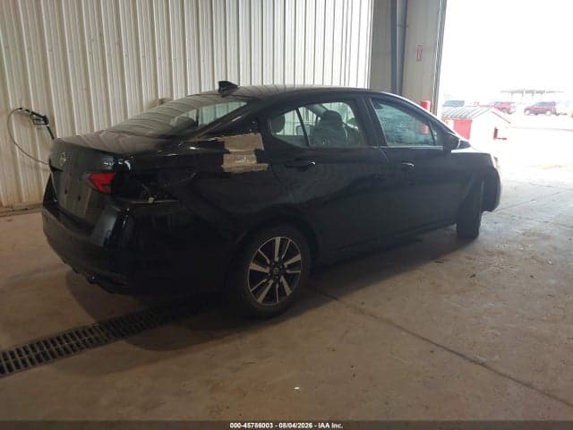 2021 NISSAN VERSA SV XTRONIC CVT 4