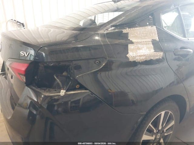 2021 NISSAN VERSA SV XTRONIC CVT 6
