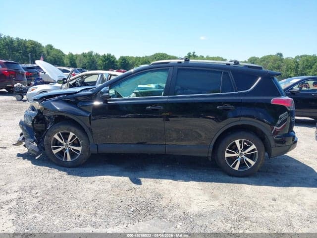 2018 TOYOTA RAV4 XLE 15