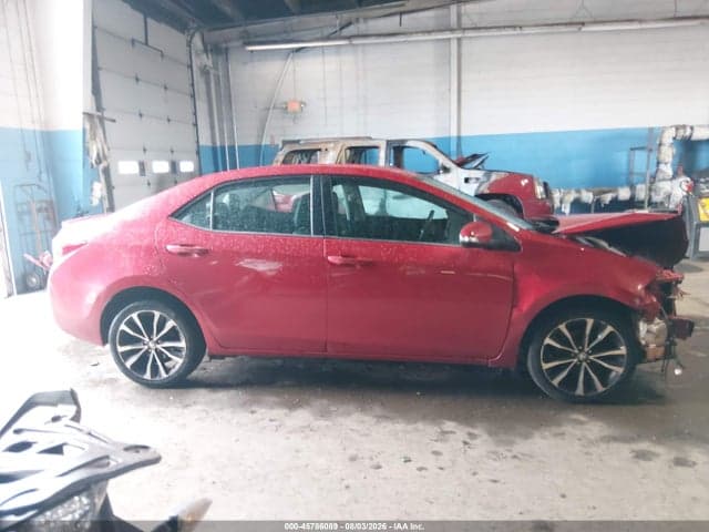 2017 TOYOTA COROLLA SE 13
