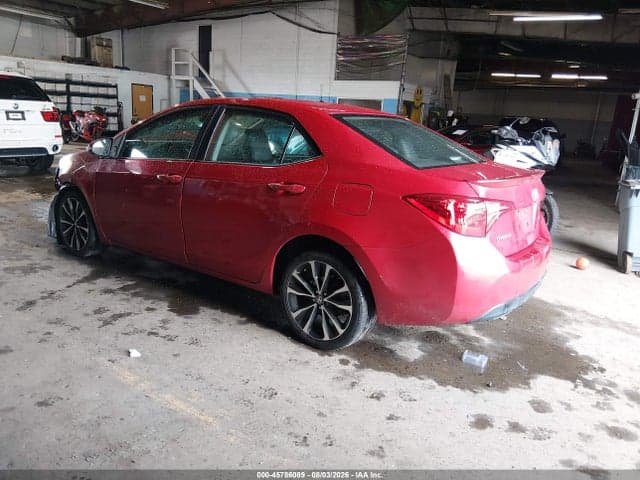 2017 TOYOTA COROLLA SE 3