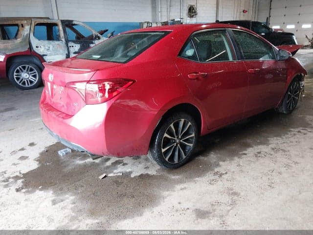 2017 TOYOTA COROLLA SE 4
