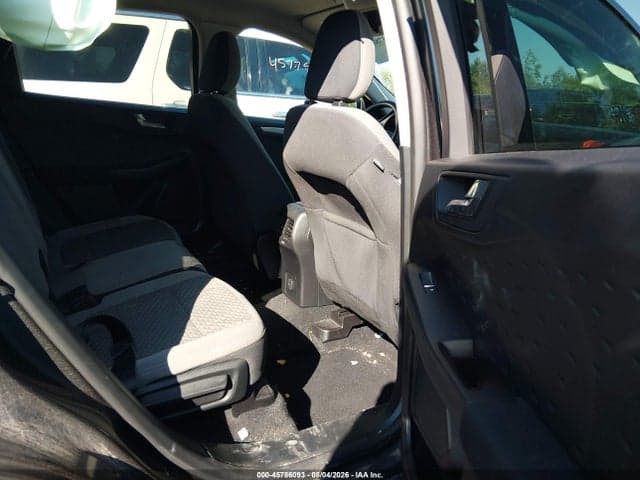 2020 FORD ESCAPE SE 8