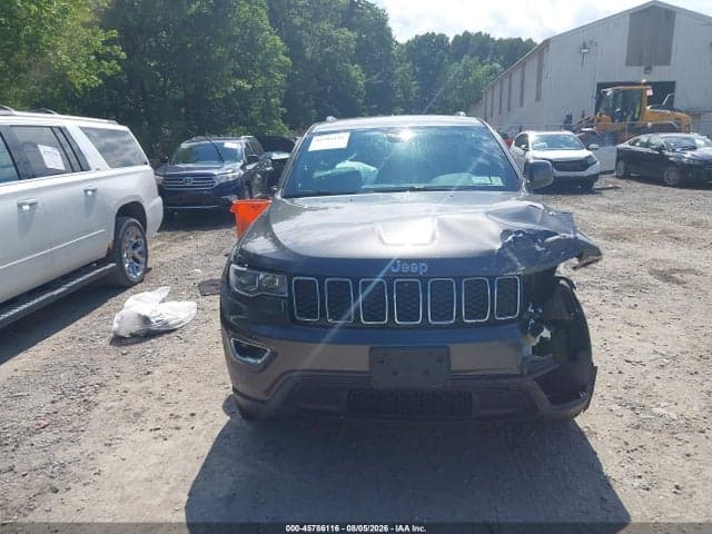 2017 JEEP GRAND CHEROKEE LAREDO 13