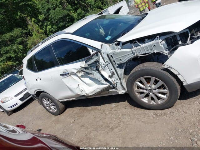2017 NISSAN ROGUE SV 13