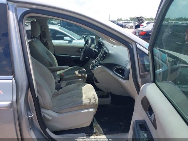 2017 CHRYSLER PACIFICA LX 5