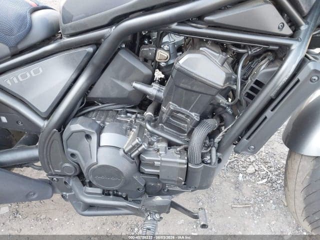 2025 HONDA CMX1100 D2 8