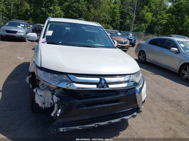 2018 MITSUBISHI OUTLANDER ES/LE/SE/SEL 11