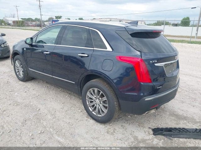 2017 CADILLAC XT5 LUXURY 3