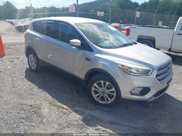 2017 FORD ESCAPE SE - 1