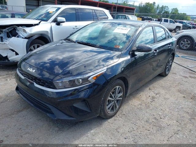 2023 KIA FORTE LXS 2