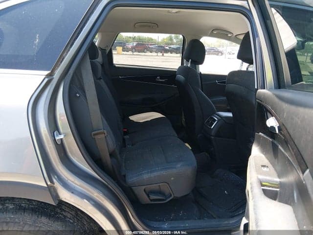 2017 KIA SORENTO 2.4L LX 8