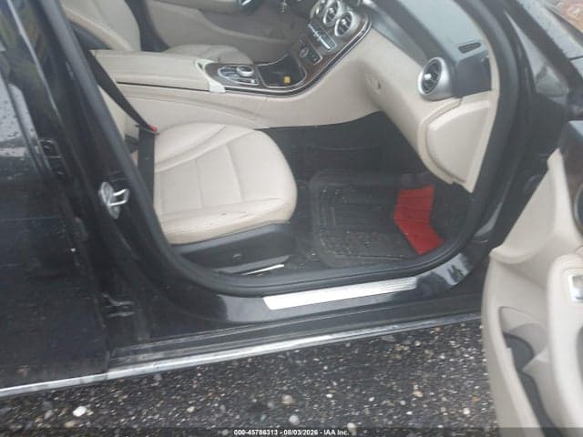2017 MERCEDES-BENZ C 300 4MATIC 5