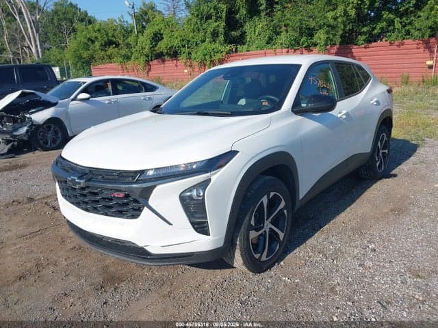 2025 CHEVROLET TRAX FWD 1RS 2