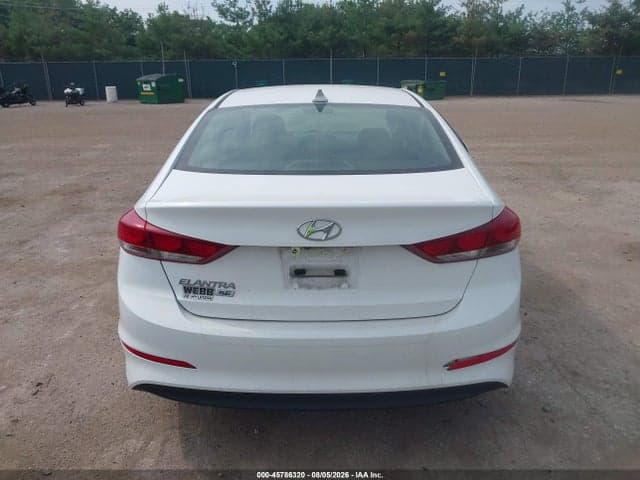 2018 HYUNDAI ELANTRA SE 16