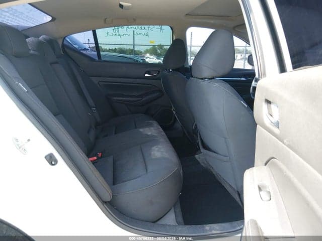 2019 NISSAN ALTIMA 2.5 SV 8