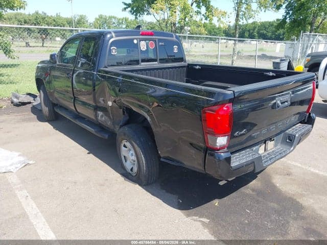2021 TOYOTA TACOMA SR 3