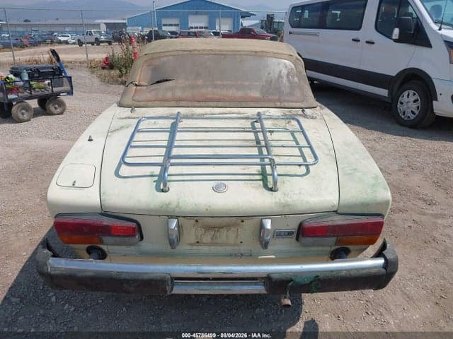 1982 FIAT 124 SPIDER 16