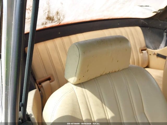 1982 FIAT 124 SPIDER 8