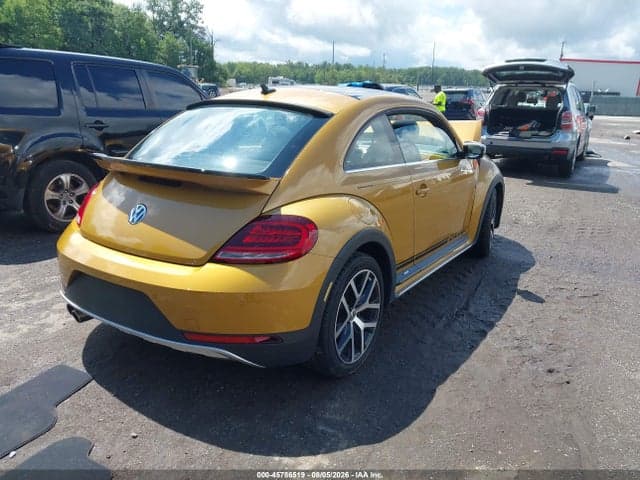 2017 VOLKSWAGEN BEETLE 1.8T DUNE 4