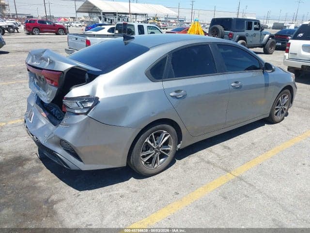 2023 KIA FORTE LXS 4