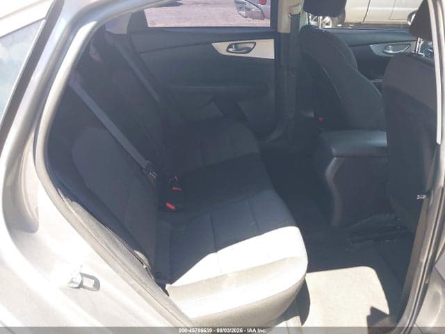2023 KIA FORTE LXS 8