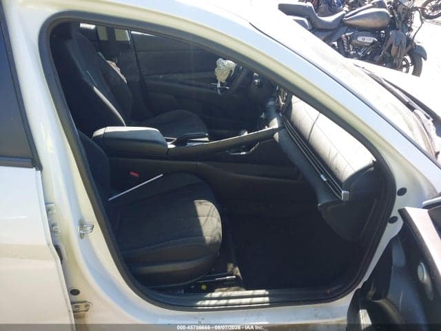 2022 HYUNDAI ELANTRA SEL 5