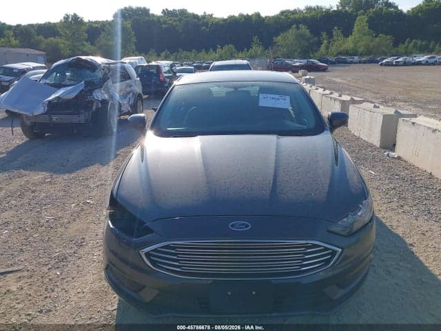 2017 FORD FUSION SE 13