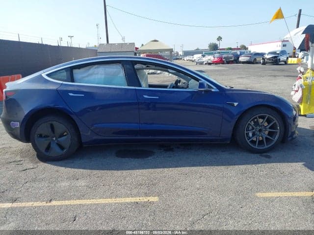 2018 TESLA MODEL 3 12