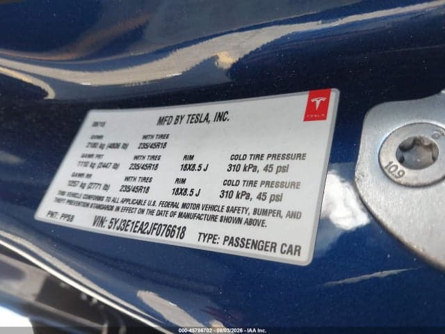 2018 TESLA MODEL 3 9