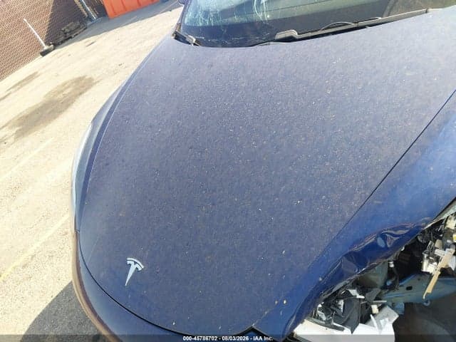 2018 TESLA MODEL 3 10