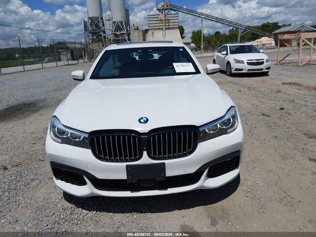 2019 BMW 740I 12
