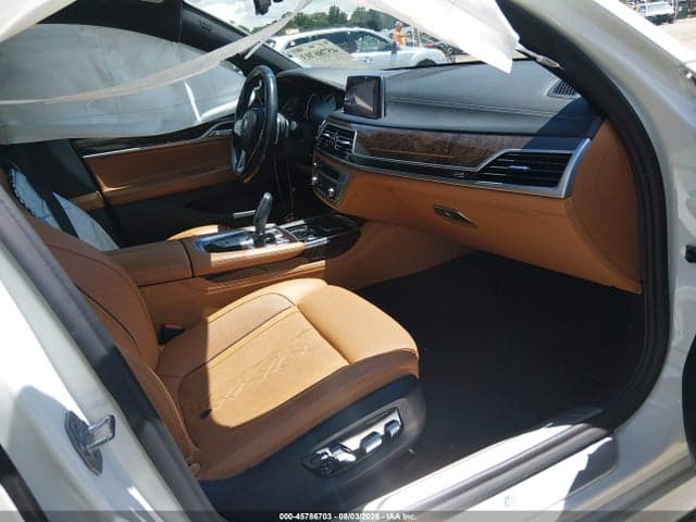 2019 BMW 740I 5